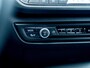 BMW 1-Serie 118i Executive Sport | Origineel Nederlands | Navigatie | Sport Line | Climate Control | Virtual Cockpit | Black Optic | Metallic Lak | Lichtmetalen Velgen 17'' | Privacy Glas | LED Koplampen | Parkeersensoren |