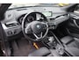 BMW X1 sDrive20i High Executive Panoramadak, Schuif- kanteldak, Navigatie, Camera, Lederen interieur, Stoelverwarming