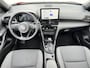 Toyota Yaris Cross 1.5 Hybrid 130PK First Edition Limited 2024 Model Trekhaak Stoel Stuur Verwarming Keyless Carplay Groot Scherm