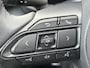 Toyota Yaris Cross 1.5 Hybrid 130PK First Edition Limited 2024 Model Trekhaak Stoel Stuur Verwarming Keyless Carplay Groot Scherm