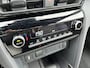 Toyota Yaris Cross 1.5 Hybrid 130PK First Edition Limited 2024 Model Trekhaak Stoel Stuur Verwarming Keyless Carplay Groot Scherm
