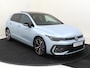 Volkswagen Golf 1.5 eHybrid GTE | Panoramadak | Trekhaak | Head-up display | Keyless | Black style | Parkeerassistent | LED matrix verlichting | Adaptieve demping |