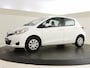 Toyota Yaris 1.0 VVT-i Now | Nieuwe All Seasons | Trekhaak | Navigatie