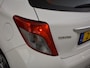 Toyota Yaris 1.0 VVT-i Now | Nieuwe All Seasons | Trekhaak | Navigatie