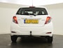 Toyota Yaris 1.0 VVT-i Now | Nieuwe All Seasons | Trekhaak | Navigatie