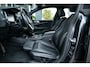 BMW 2-Serie 218 218i High Executive | M-Sport | Panorama | Memory | Cruise | Keyless | Trekhaak | Elek. stoelbediening | 18' inch |