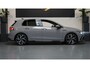 Volkswagen Golf VIII 1.5 eTSI R-Line AUTOMAAT-ACC-AMBIANCE-CAMERA-HARMAN KARDON-IQ LIGHT-KEYLESS-STOELVERWARMING