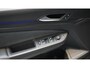 Volkswagen Golf VIII 1.5 eTSI R-Line AUTOMAAT-ACC-AMBIANCE-CAMERA-HARMAN KARDON-IQ LIGHT-KEYLESS-STOELVERWARMING