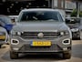 Volkswagen T-Roc 1.5 TSI AUT7 BLACK-LINE 98D.KM! NW-MODEL LEDER NAVI CAMERA DIGI-DASH APPLE-CARPLAY  LED LMV PDC