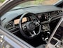 Volkswagen T-Roc 1.5 TSI AUT7 BLACK-LINE 98D.KM! NW-MODEL LEDER NAVI CAMERA DIGI-DASH APPLE-CARPLAY  LED LMV PDC