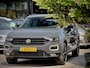Volkswagen T-Roc 1.5 TSI AUT7 BLACK-LINE 98D.KM! NW-MODEL LEDER NAVI CAMERA DIGI-DASH APPLE-CARPLAY  LED LMV PDC