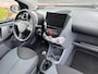 Toyota Aygo 1.0-12V + Airco! 5 Deurs! Weinig KM! NAP! Elektr RAMEN