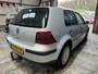 Volkswagen Golf 1.4-16V Trendline incl gloednieuwe apk!