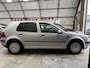 Volkswagen Golf 1.4-16V Trendline incl gloednieuwe apk!