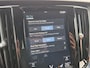 Volvo V60 2.0 T8 Twin Engine AWD R-Design PANO | Harman Kardon | Blis | HUD