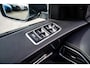 Jaguar F-Pace 5.0 V8 S/C AWD SVR | Lane Assist | Luxe Kuipstoelen | Head up | Meridian Sound system | 551PK | Dealer onderhouden |