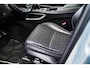 Jaguar F-Pace 5.0 V8 S/C AWD SVR | Lane Assist | Luxe Kuipstoelen | Head up | Meridian Sound system | 551PK | Dealer onderhouden |