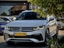 Volkswagen Tiguan 1.5 TSI AUT7 ELEGANCE R-LINE NW-MODEL!! 56D.KM!! PANODAK NAVI CAMERA DIGI-DASH APPLE-CARPLAY 1Q-DRIVE LED LMV PDC