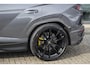 Lamborghini Urus 4.0 V8 650pk Panoramadak NLauto 4-seat config Carbon Bang&Olufsen 4-wielsturing Massage Stoelkoeling 23" LMV