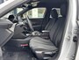 Peugeot 2008 1.2 Puretech 100pk Allure | Apple carplay/Android auto | Achteruitrijcamera | Cruise control | Climate control | Navigatie