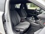 Peugeot 2008 1.2 Puretech 100pk Allure | Apple carplay/Android auto | Achteruitrijcamera | Cruise control | Climate control | Navigatie
