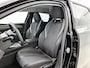 Peugeot 308 SW 1.2 Allure Pack Business 130pk Automaat | Dealer Onderhouden | Navigatie | Climate Control | Adaptieve Cruise Control | Achteruitrijcamera | Parkeersensoren Voor + Achter | Dodehoek Detectie | LED Koplampen | 17" Lichtmetalen Velgen | Apple Carplay/Android Auto |
