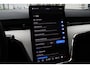 Volvo EX90 Twin Motor Performance Ultra 7p. 111 kWh | Vapour Grey Metallic | ''Fish-Eye'' 360° camera | Semi Elek. Trekhaak | BLIS | Verwarmbare voor-en achterstoelen | Verwarmbaar stuurwiel | Google-Maps navigatie | Adapt. Cruise Control met Pilot Assist | Elek. Bed. voorstoel |