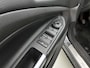 Ford Kuga 1.5 ST Line 150pk | Navigatie | Climate Control | Achteruitrijcamera | Parkeersensoren Voor + Achter | Dodehoek Detectie | 18" Lichtmetalen Velgen | verwarmbare Voorstoelen |  Trekhaak | Apple Carplay/Android Auto |