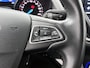 Ford Kuga 1.5 ST Line 150pk | Navigatie | Climate Control | Achteruitrijcamera | Parkeersensoren Voor + Achter | Dodehoek Detectie | 18" Lichtmetalen Velgen | verwarmbare Voorstoelen |  Trekhaak | Apple Carplay/Android Auto |
