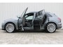 Audi E-tron 55 quattro S-line 95 kWh | Incl. 12 maanden garantie | Schuif/kantel dak | Trekhaak | Adaptieve cruise control | Climate control | Stoelverwarming | Parkeercamera | Memory seat |