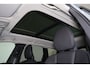 Volvo XC60 T6 Recharge AWD Plus Dark - LONG RANGE - Panorama/schuifdak - IntelliSafe Assist & Surround - 360º Camera - Harman/Kardon audio - Adaptieve LED koplampen - Verwarmde voorstoelen, stuur & achterbank - Parkeersensoren voor & achter - Elektr. bedienb. voorstoelen met geheugen - Head up display - Draadloze tel. lader - Extra getint glas - Elektr. inklapbare trekhaak - 19' LMV
