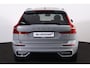 Volvo XC60 T6 Recharge AWD Plus Dark - LONG RANGE - Panorama/schuifdak - IntelliSafe Assist & Surround - 360º Camera - Harman/Kardon audio - Adaptieve LED koplampen - Verwarmde voorstoelen, stuur & achterbank - Parkeersensoren voor & achter - Elektr. bedienb. voorstoelen met geheugen - Head up display - Draadloze tel. lader - Extra getint glas - Elektr. inklapbare trekhaak - 19' LMV