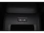 Volvo XC60 T6 Recharge AWD Plus Dark - LONG RANGE - Panorama/schuifdak - IntelliSafe Assist & Surround - 360º Camera - Harman/Kardon audio - Adaptieve LED koplampen - Verwarmde voorstoelen, stuur & achterbank - Parkeersensoren voor & achter - Elektr. bedienb. voorstoelen met geheugen - Head up display - Draadloze tel. lader - Extra getint glas - Elektr. inklapbare trekhaak - 19' LMV