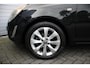 Opel Corsa 1.4-16V Cosmo Airco/Cruise/Elek.Ramen/C.V./RadioCD.AUX/16"LM/Isofix/GoedOnderhouden
