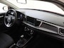 Kia Rio 1.0 TGDI DynamicLine TREKHAAK | Navigatie| Achteruitrijcamera | Cruise Control| Privacy Glass | LM Velgen |
