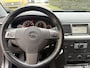 Opel Vectra GTS 2.2-16V Executive / NAVI / AIRCO / CRUISE / 140dkm! NAP!