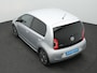 Volkswagen Up! 1.0 65 pk High Up! BlueMotion | Navigatie | Parkeersensoren achter | Cruise Control