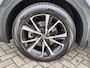 Toyota C-HR 2.0 PHEV 220 First Edition | Sensoren v/a | Dodehoek |