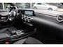 Mercedes-Benz A-klasse 220 Premium Plus / Trekhaak / Panoramadak / Camera / Sfeerverlichting / Keyless / 18'' / Leder&Alcantara / Apple CarPlay / Stoelverwarming / Cruise Control