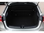 Mercedes-Benz A-klasse 220 Premium Plus / Trekhaak / Panoramadak / Camera / Sfeerverlichting / Keyless / 18'' / Leder&Alcantara / Apple CarPlay / Stoelverwarming / Cruise Control