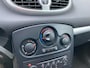 Renault Clio 1.2-16V Collection | Nieuwe apk + Cruise + Airco Nu € 2.975,-!!!