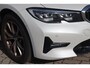 BMW 3-Serie Touring 320i Executive Edition Navigatie, Panoramadak, Apple Carplay, Camera, Cruise control
