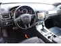 Volkswagen Touareg 3.0 TDI Highline Navigatie, Luchtvering, Lederen interieur, Trekhaak, Cruise control