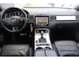 Volkswagen Touareg 3.0 TDI Highline Navigatie, Luchtvering, Lederen interieur, Trekhaak, Cruise control