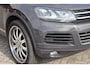 Volkswagen Touareg 3.0 TDI Highline Navigatie, Luchtvering, Lederen interieur, Trekhaak, Cruise control