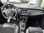 Alfa Romeo Giulietta 1.7 TBi Quadrifoglio Verde 241 PK. Binnenkort online! Meer Foto's volgen!