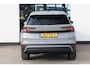 Skoda Kodiaq 1.5 TSI MHEV Business Edition 7p. 7 zits panoramadak wegklapbare trekhaak 19" LMV camera side assist chrome dakrailing multifunctioneel lederen stuurwiel stoelverwarming keyless go privacy glas spiegels elektrich inklapbaar virtual cockpit navigatie ACC adaptieve cruise control draadloos telefoon laden app connect draadloos licht en regensensor ambiente verlichting