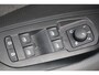 Skoda Kodiaq 1.5 TSI MHEV Business Edition 7p. 150PK / 110kW 7 zits panoramadak wegklapbare trekhaak 19" LMV camera side assist chrome dakrailing multifunctioneel lederen stuurwiel stoelverwarming keyless go privacy glas spiegels elektrich inklapbaar virtual cockpit navigatie ACC adaptieve cruise control draadloos telefoon laden app connect draadloos licht en regensensor ambiente verlichting