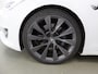 Tesla Model S Long Range | Camera | Panoramadak | LED | Adaptieve Cruise Control | Keyless | Luchtvering | Autopilot 3.0 | Ele. verstelbare stoelen + Geheugen | Stuur/Stoelverwarming |