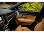 Volvo V90 2.0 T8 Plug-in hybrid AWD Ultra Executive Edition | Polestar Engineerd | Custum Sport uitlaat | Trekhaak | Luchtvering | Bowers & Wilkins | Massage | Stoel Verwarming-Koeling | 360° |